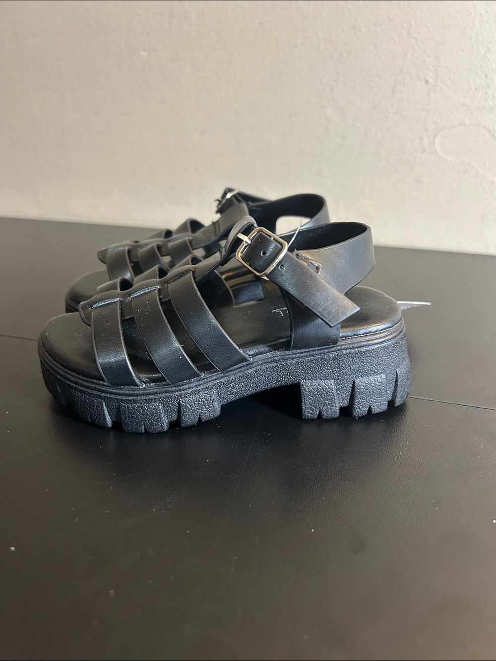 Little Girls Rouge Helium Black Strappy Platform Sandals Side 8 Toddler.